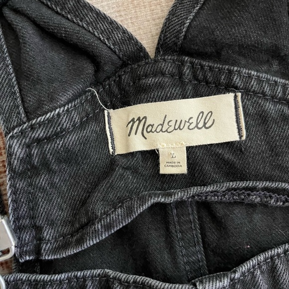 Madewell Straight-Leg Overalls in Lunar Wash - Picture 4 of 8